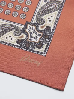Discount Brioni silk pocket square Coral red